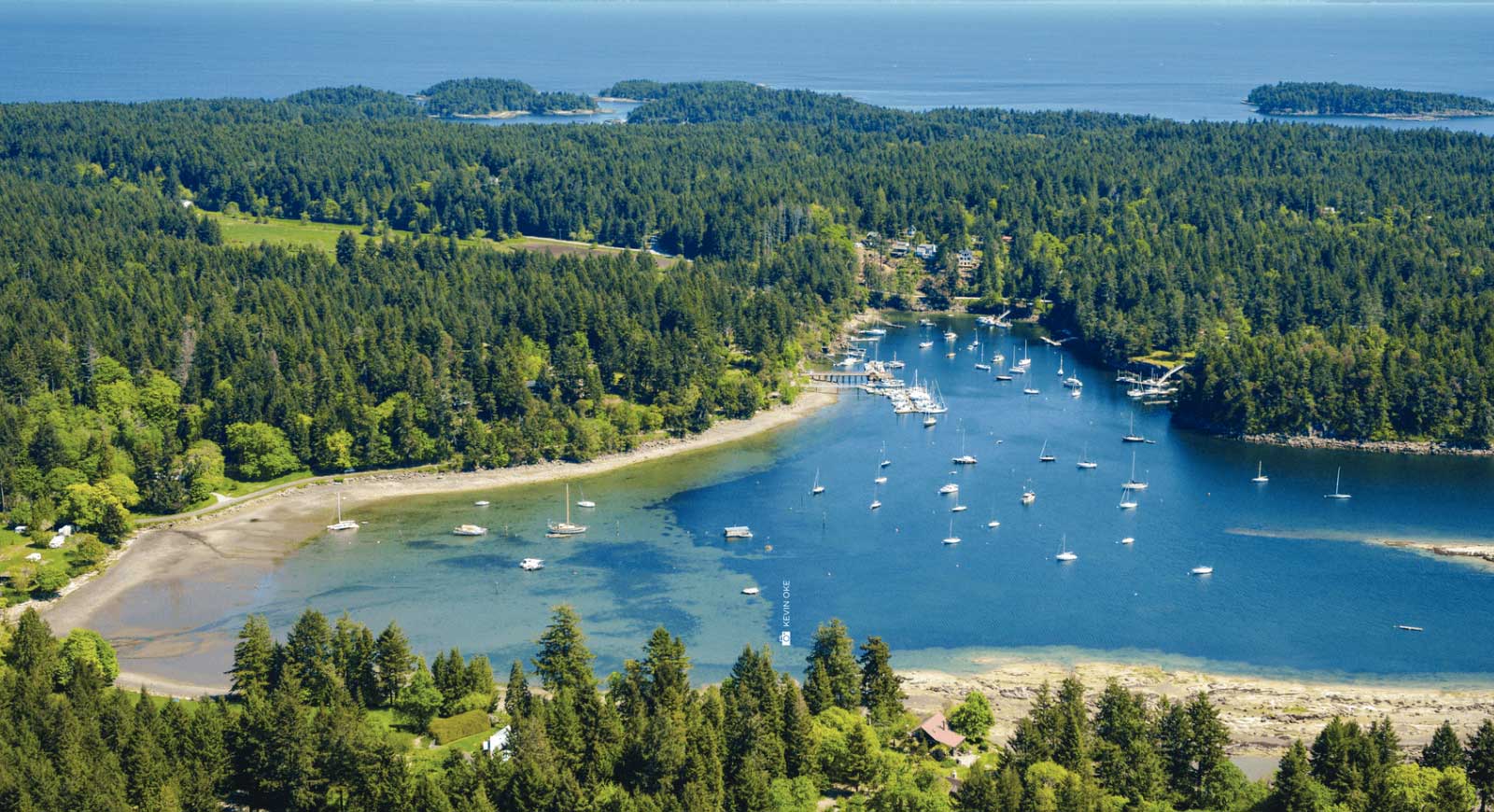 Degnen bay is worth the stop when transiting Gabriola Passage. Credit: Kevin Oke.