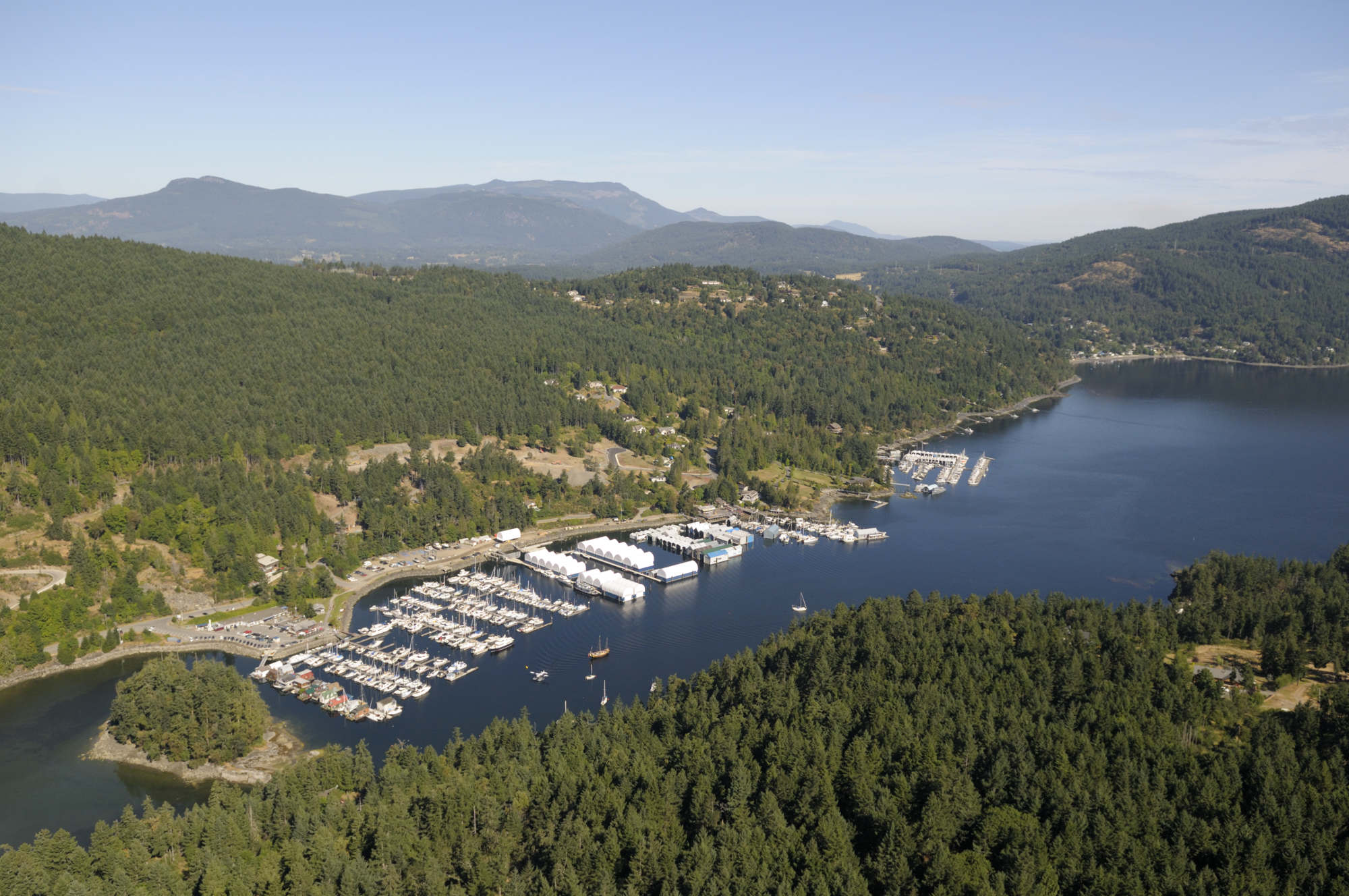 yacht sales maple bay bc