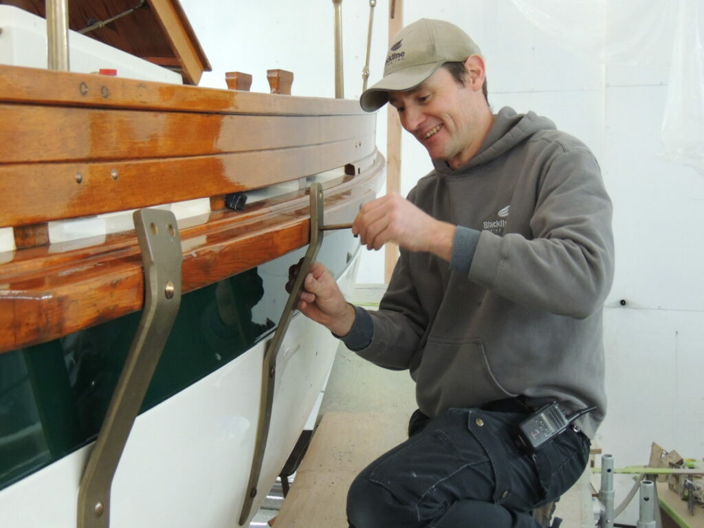 Get a Job in Boating! Pacific Yachting