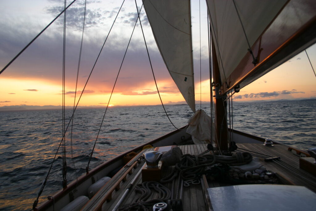 SPRAY-sunset cruising